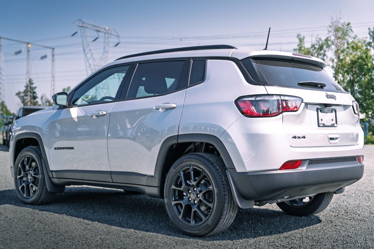 2025 Jeep Compass Altitude S626331