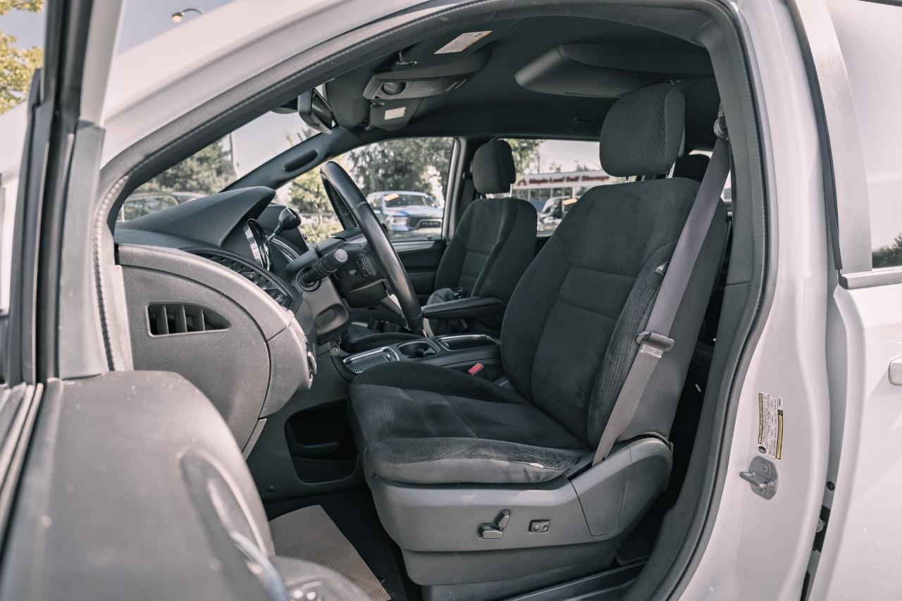 2019 Dodge Grand Caravan CVP/SXT LC2659A
