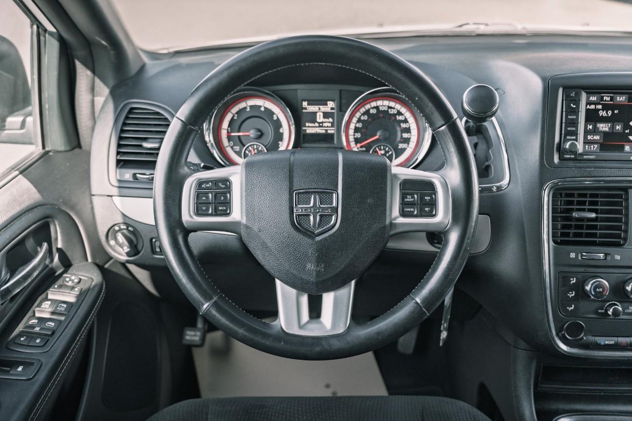 2019 Dodge Grand Caravan CVP/SXT LC2659A