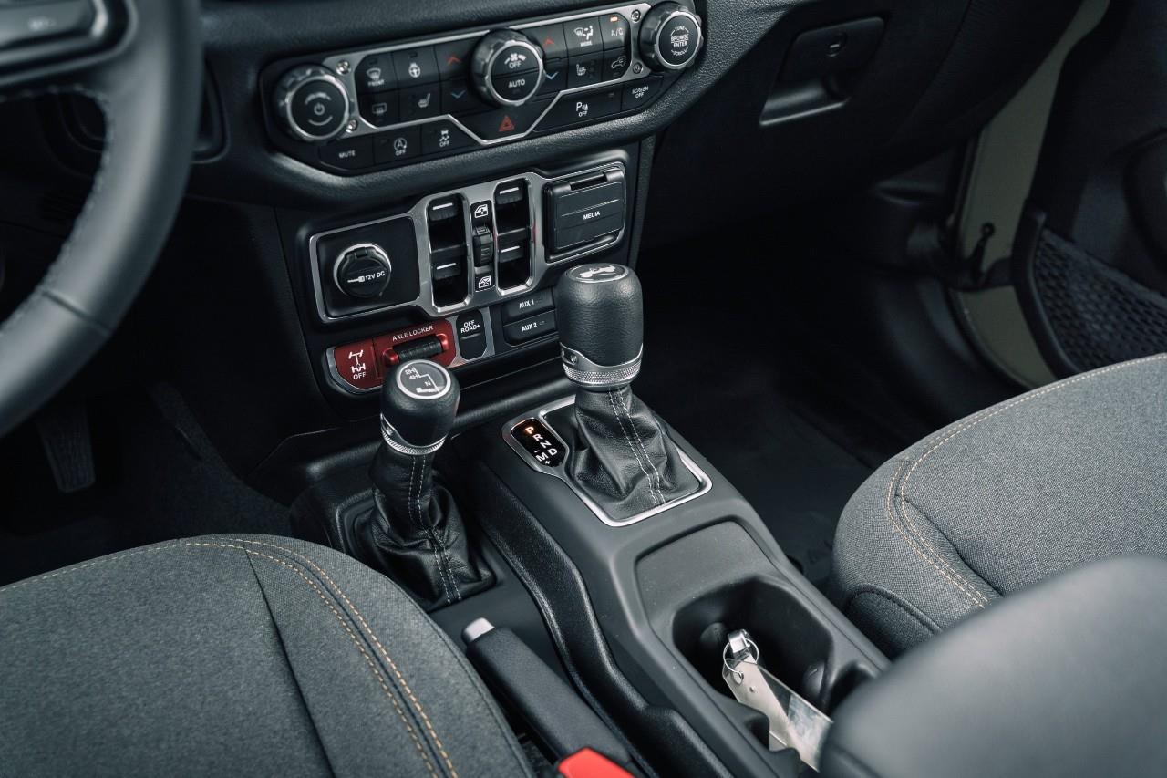 2025 Jeep Wrangler Sport S626641