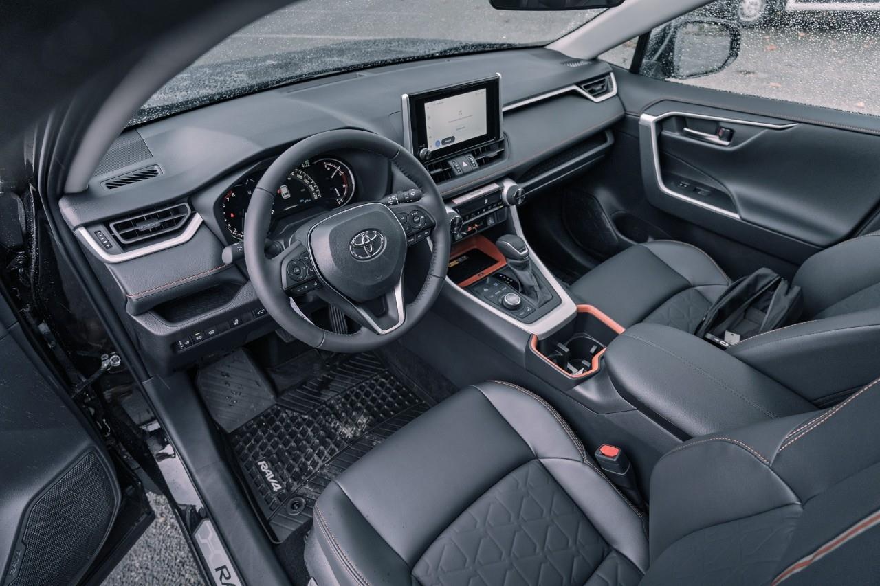 2025 Toyota RAV4 Trail LC2729