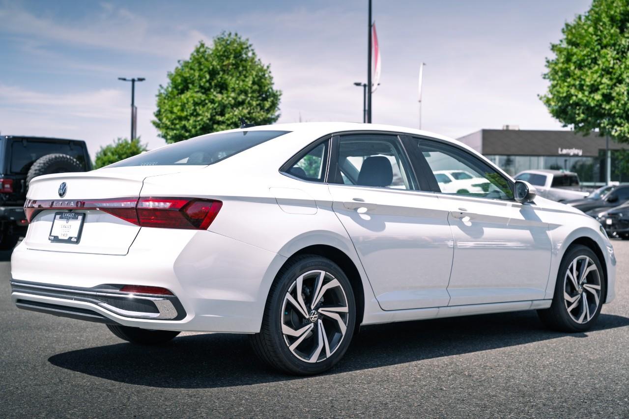 2025 Volkswagen Jetta Highline LC2670