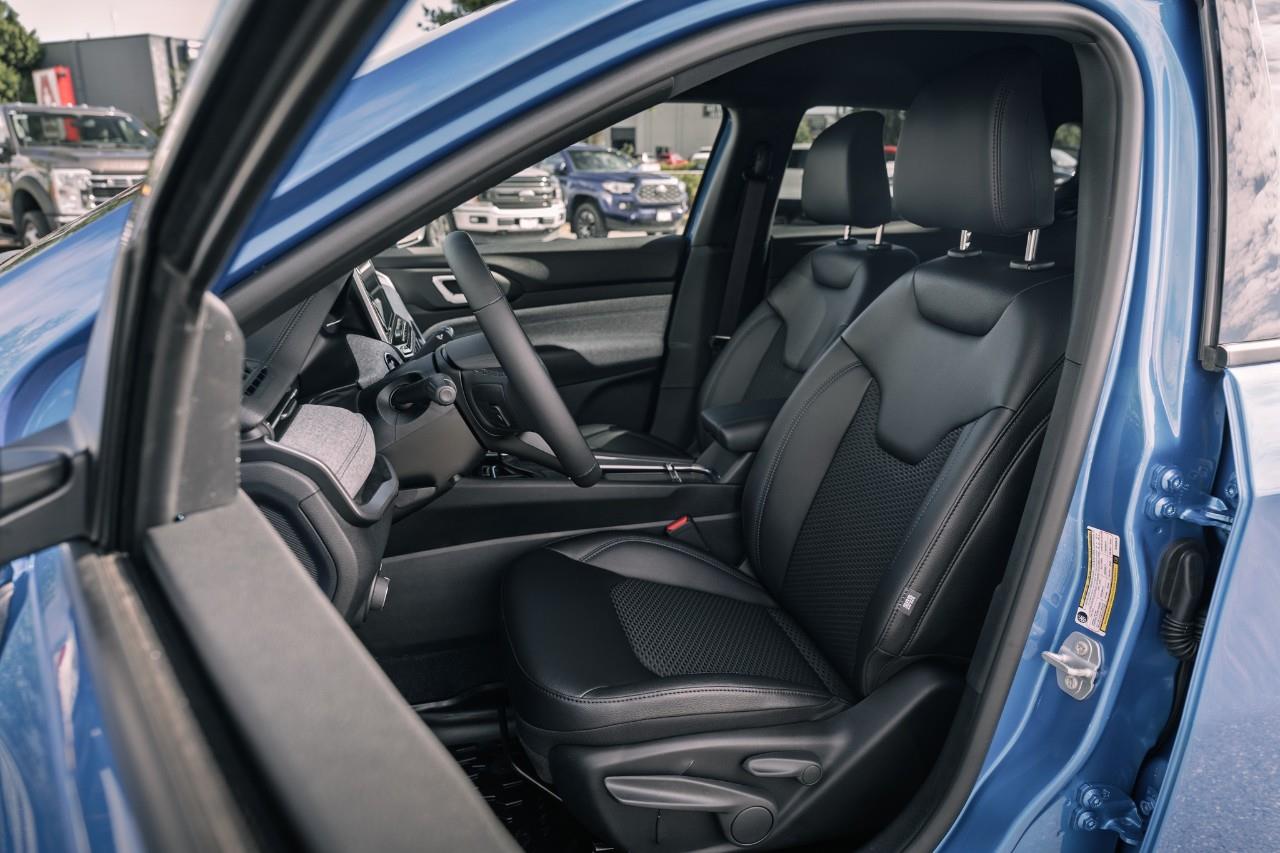 2025 Jeep Compass North S625473