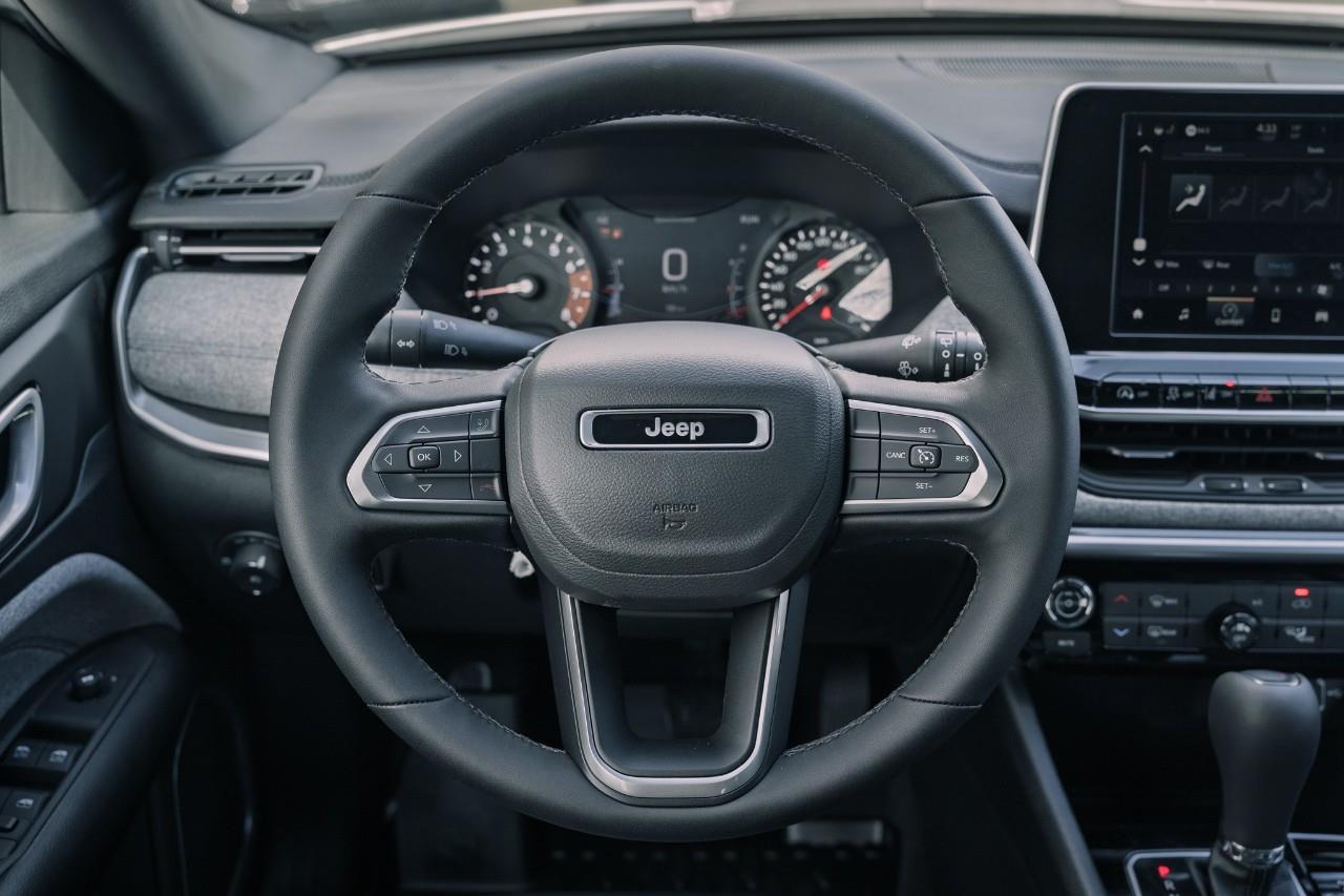 2025 Jeep Compass North S625473