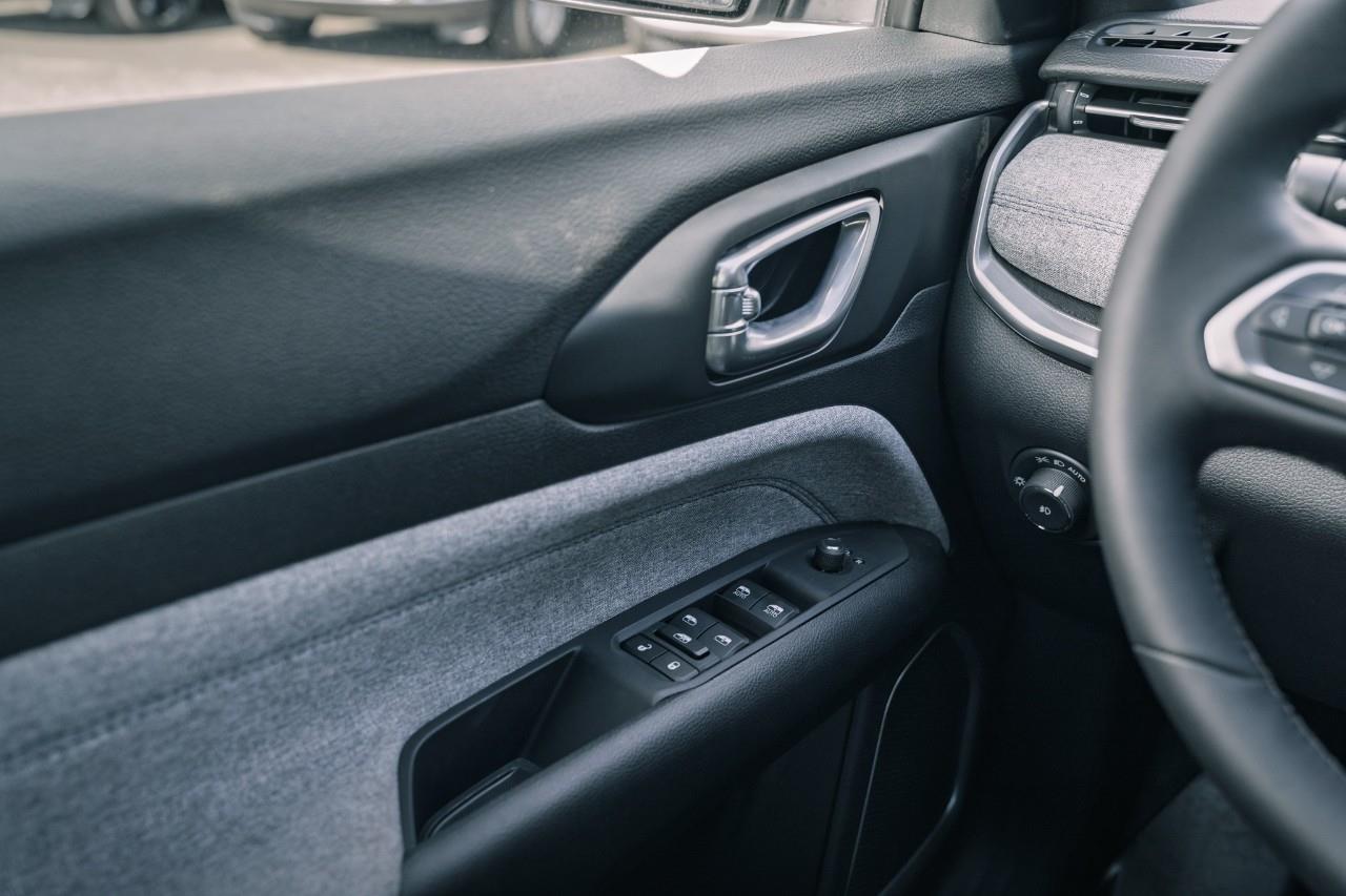 2025 Jeep Compass North S625473