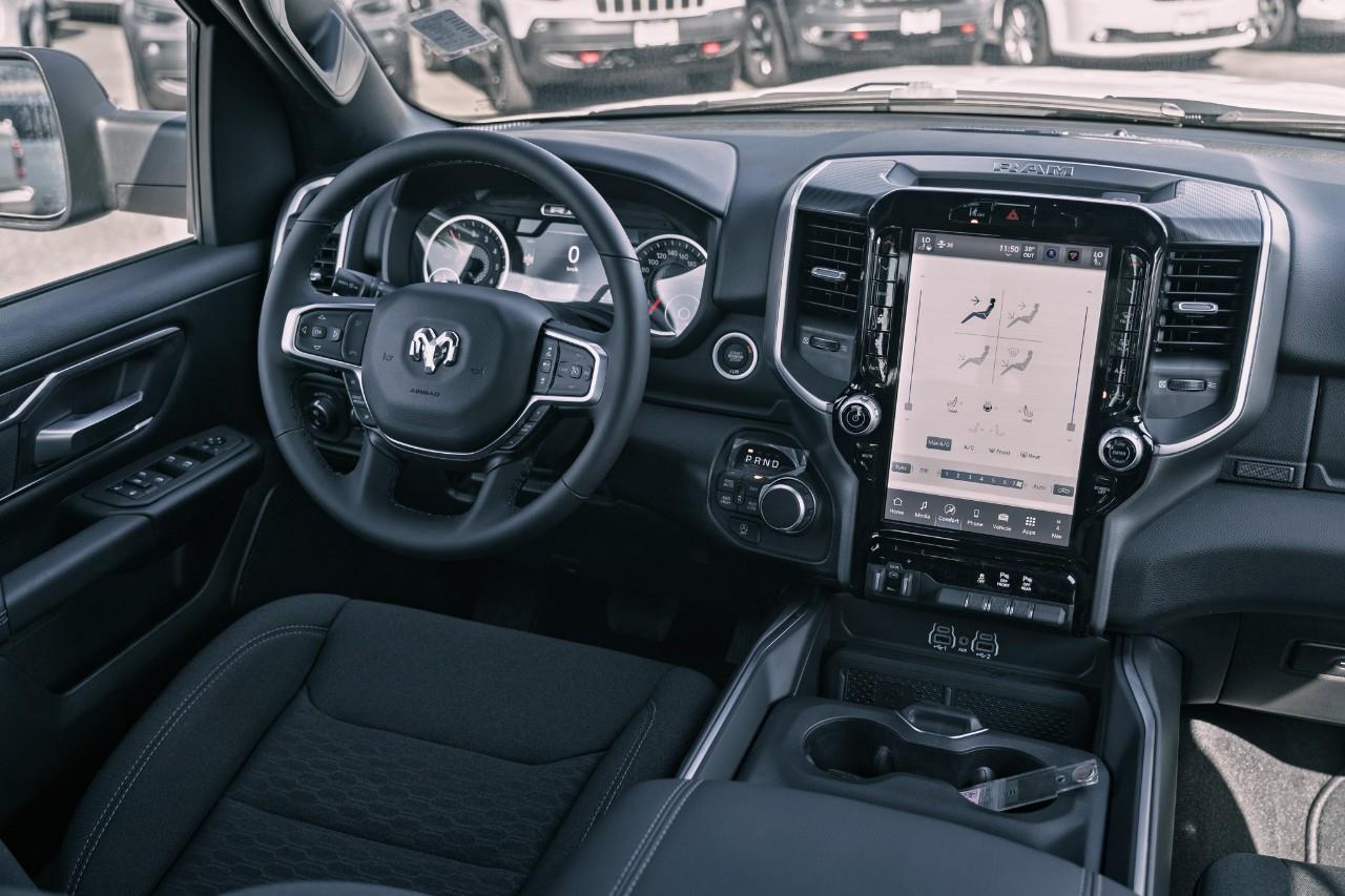 2025 RAM 1500 Big Horn S509091