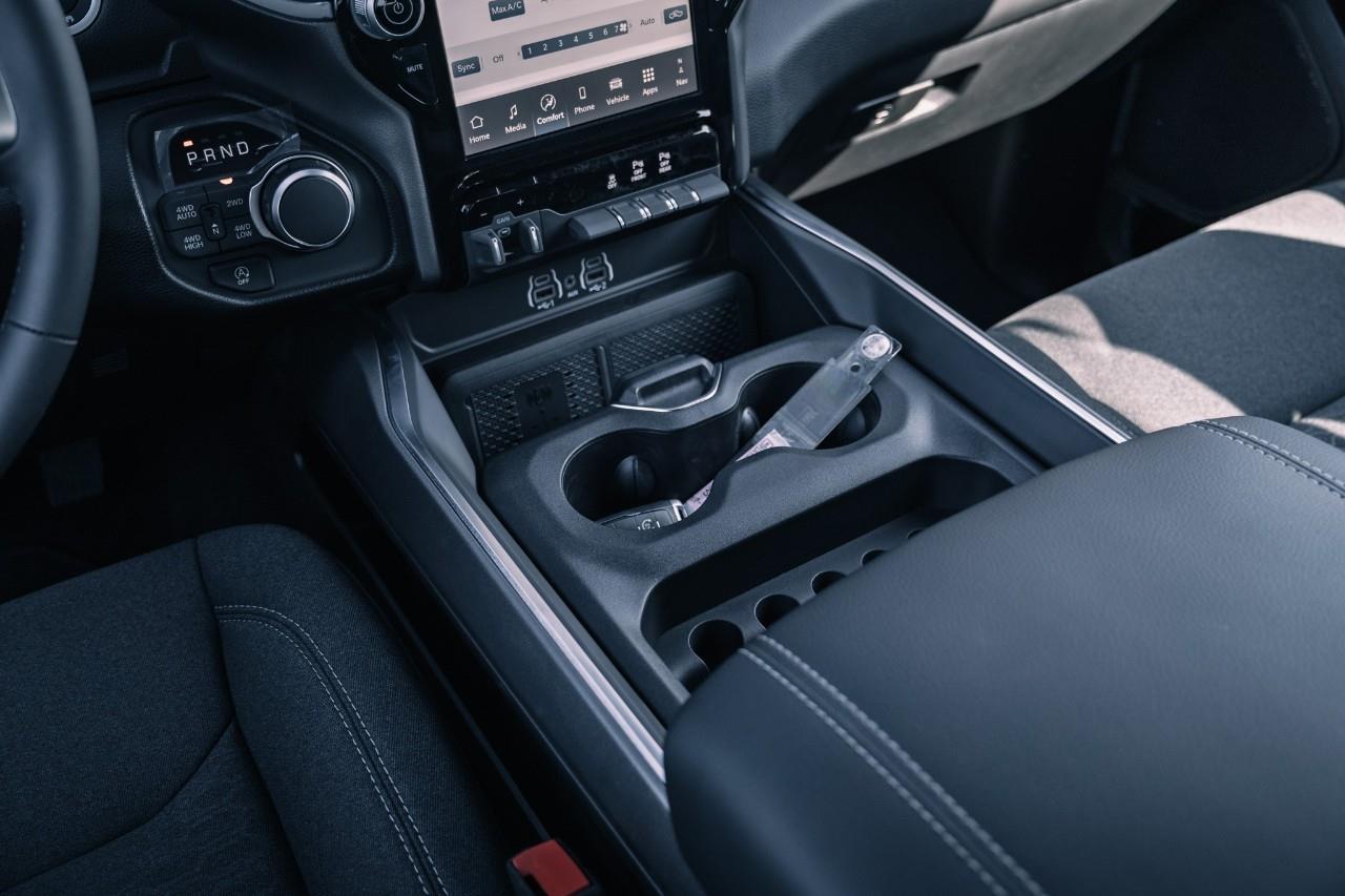 2025 RAM 1500 Big Horn S509091