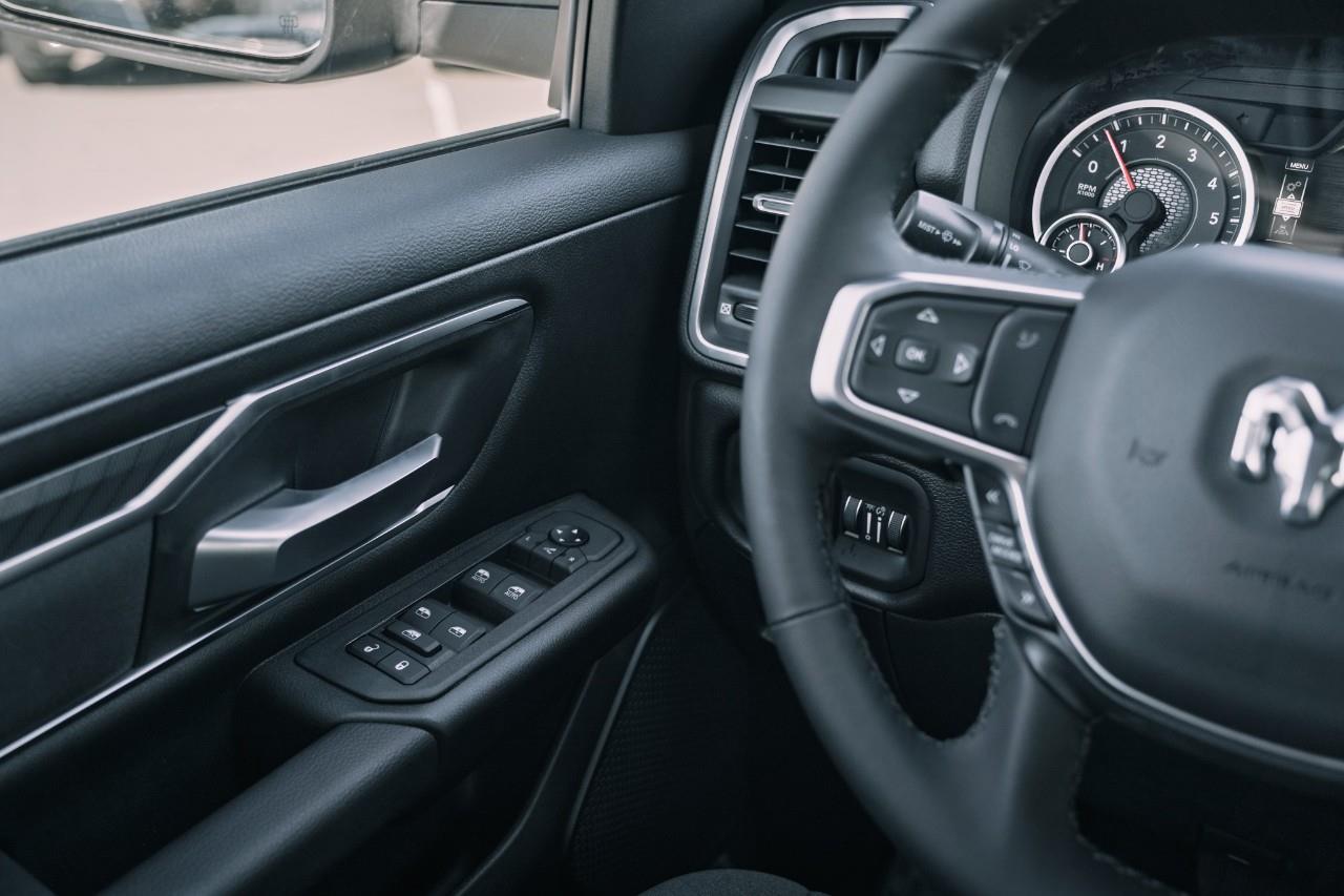 2025 RAM 1500 Big Horn S509091