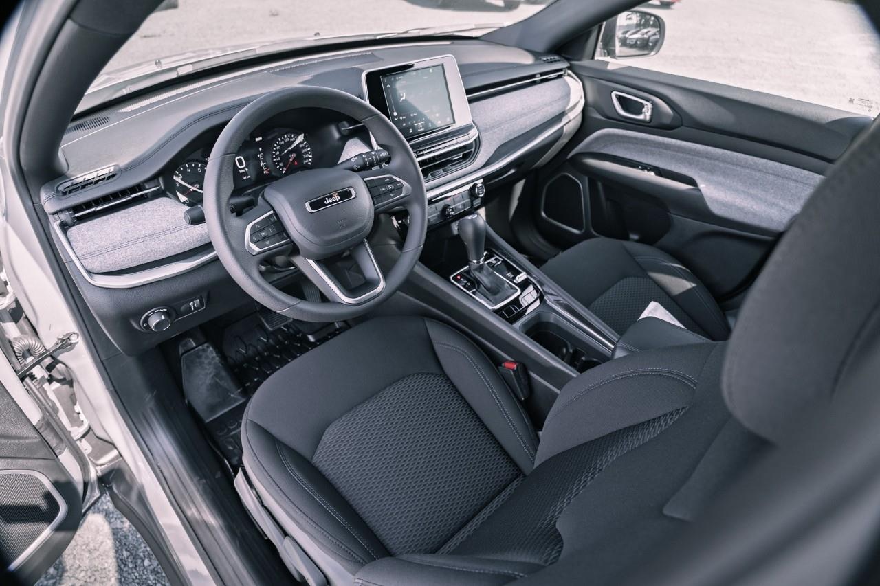 2025 Jeep Compass Sport S625364