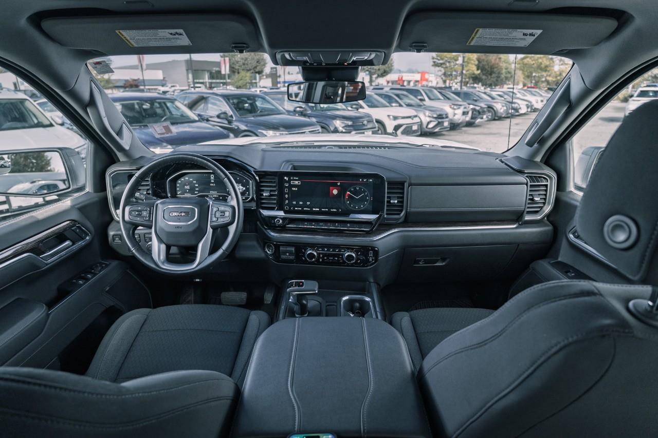 2023 GMC Sierra 1500 Elevation LC2746