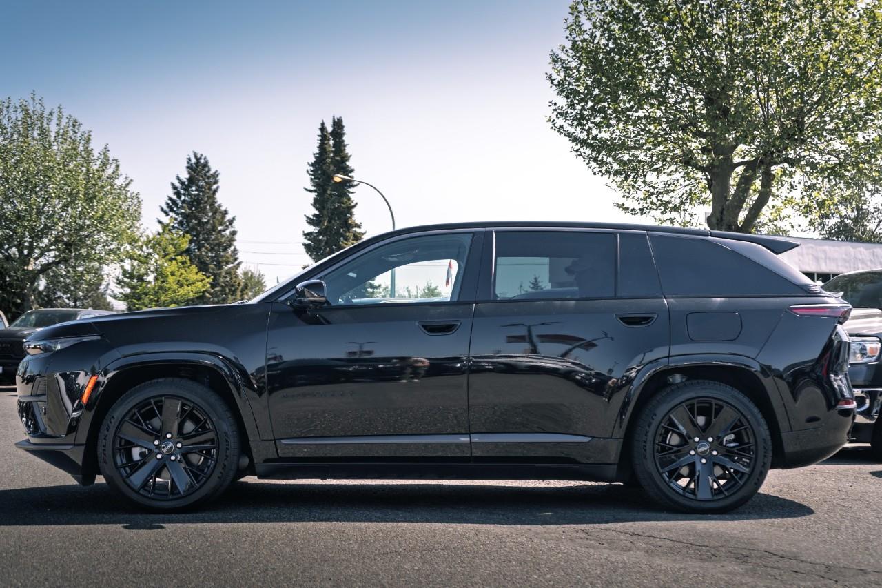 2024 Jeep Wagoneer S Launch Edition R180209