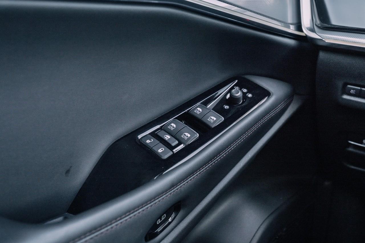 2024 Jeep Wagoneer S Launch Edition R180209