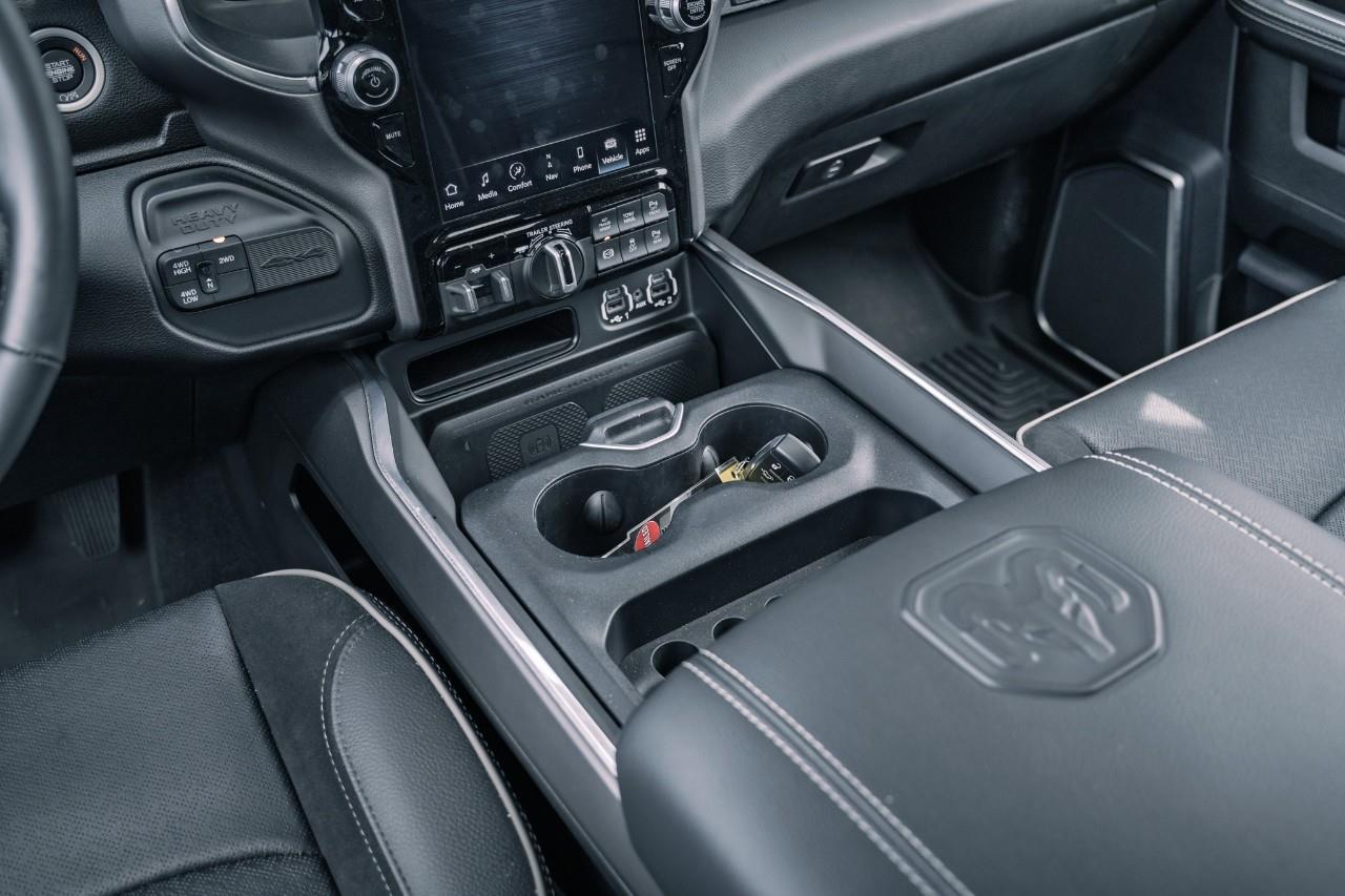 2024 RAM 3500 Laramie LC2736