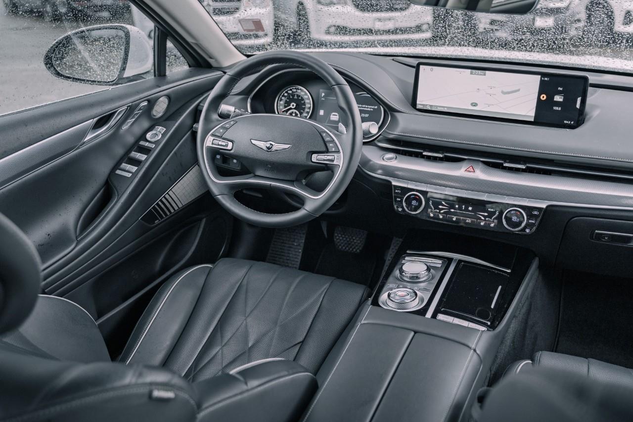 2024 Genesis G80 2.5T Advanced LC2728
