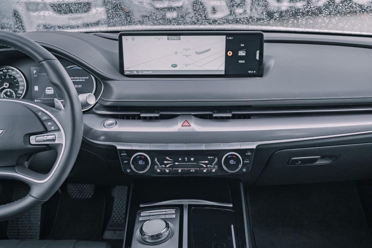 2024 Genesis G80 2.5T Advanced LC2728