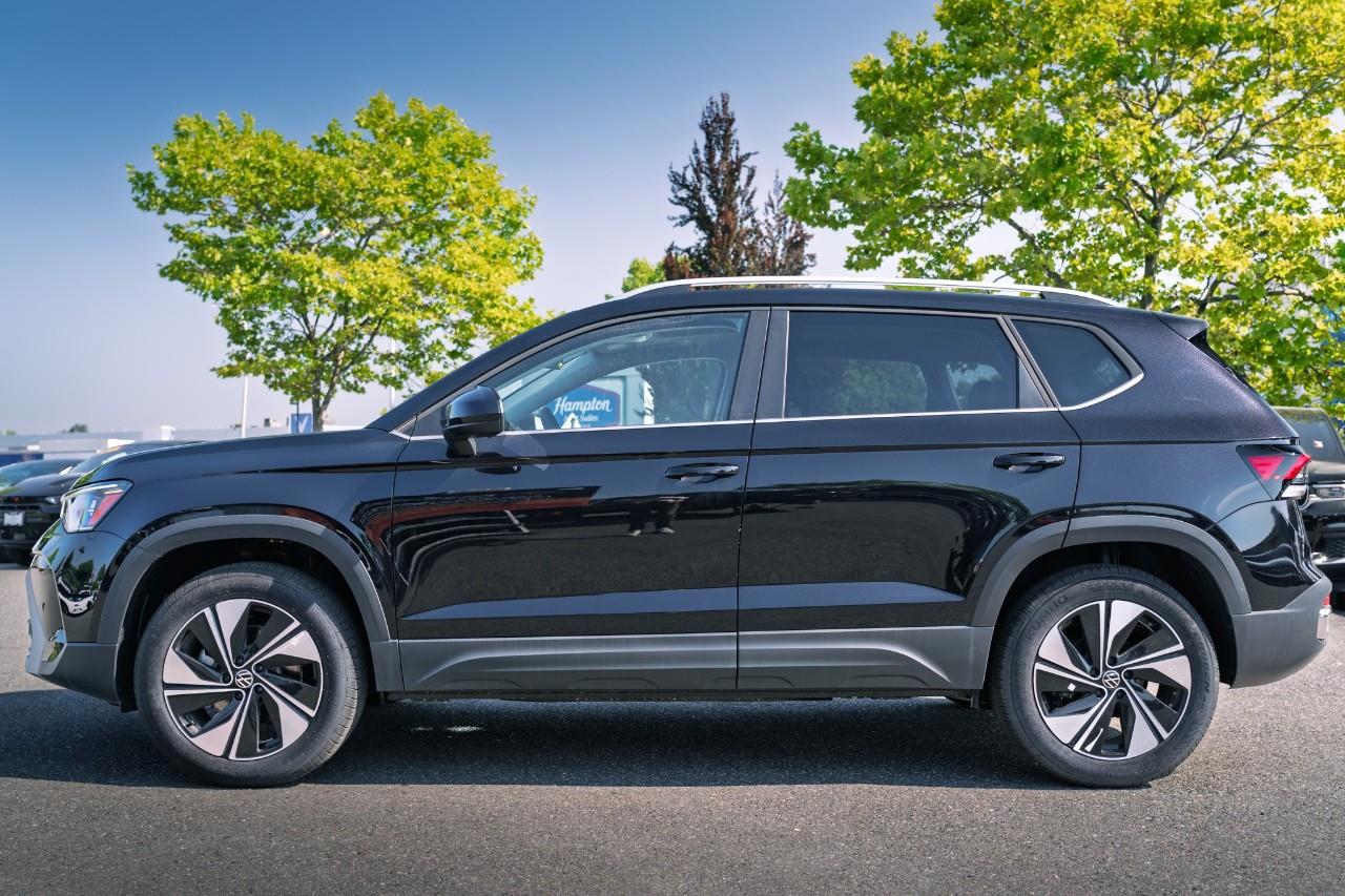 2025 Volkswagen Taos Comfortline LC2698