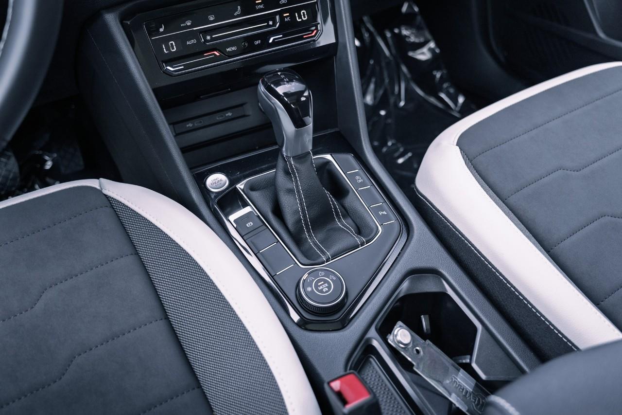 2025 Volkswagen Taos Comfortline LC2698