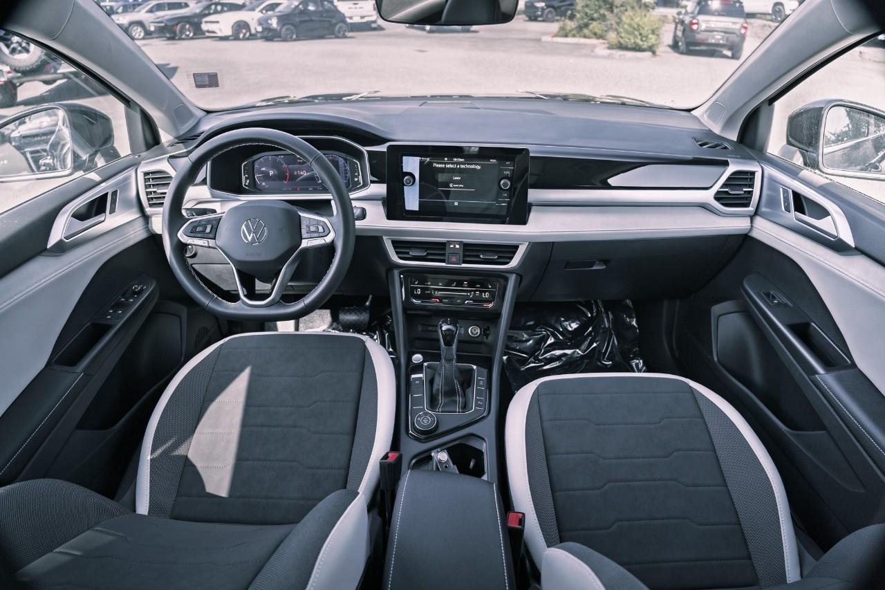 2025 Volkswagen Taos Comfortline LC2698