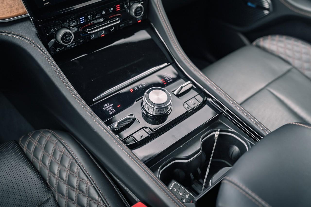 2023 Jeep Grand Cherokee 4xe Summit LC2656