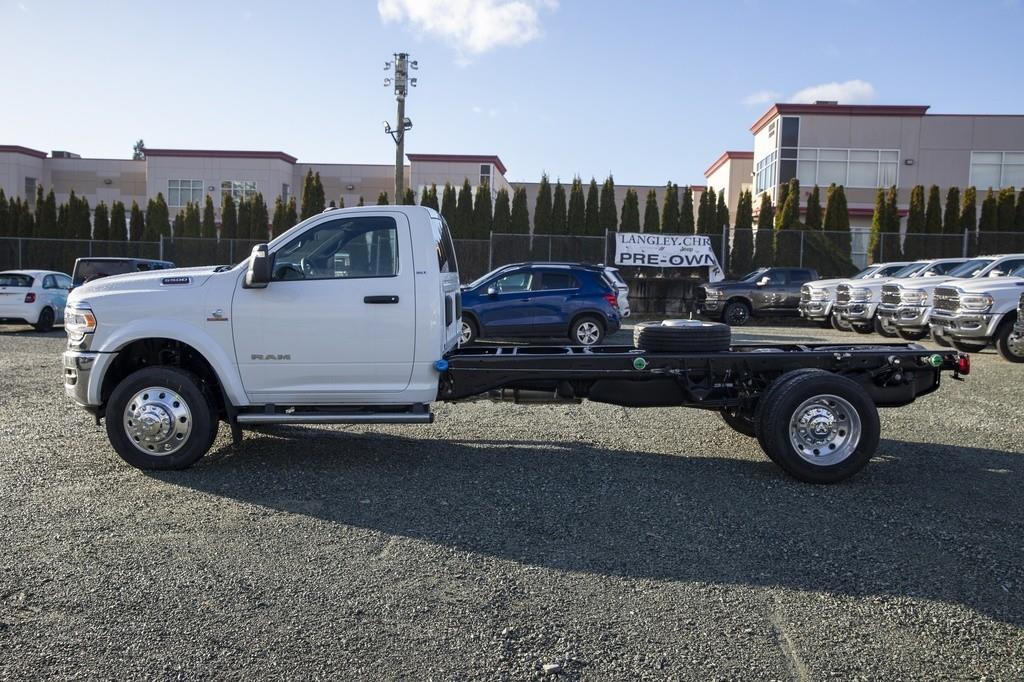 2024 RAM 5500 Chassis Tradesman/SLT R405032