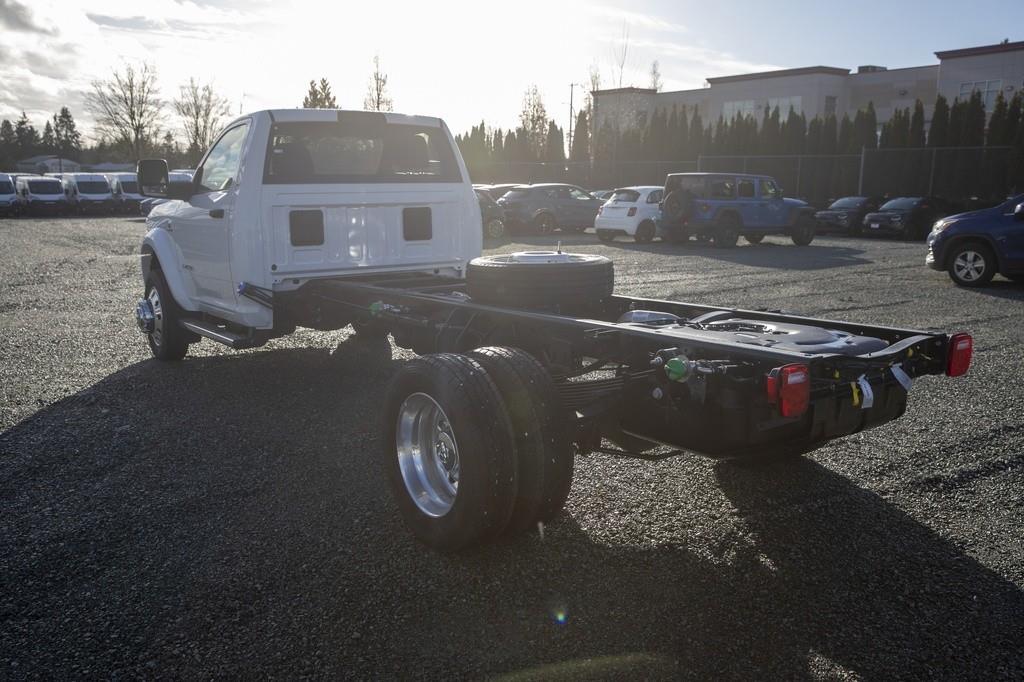 2024 RAM 5500 Chassis Tradesman/SLT R405032