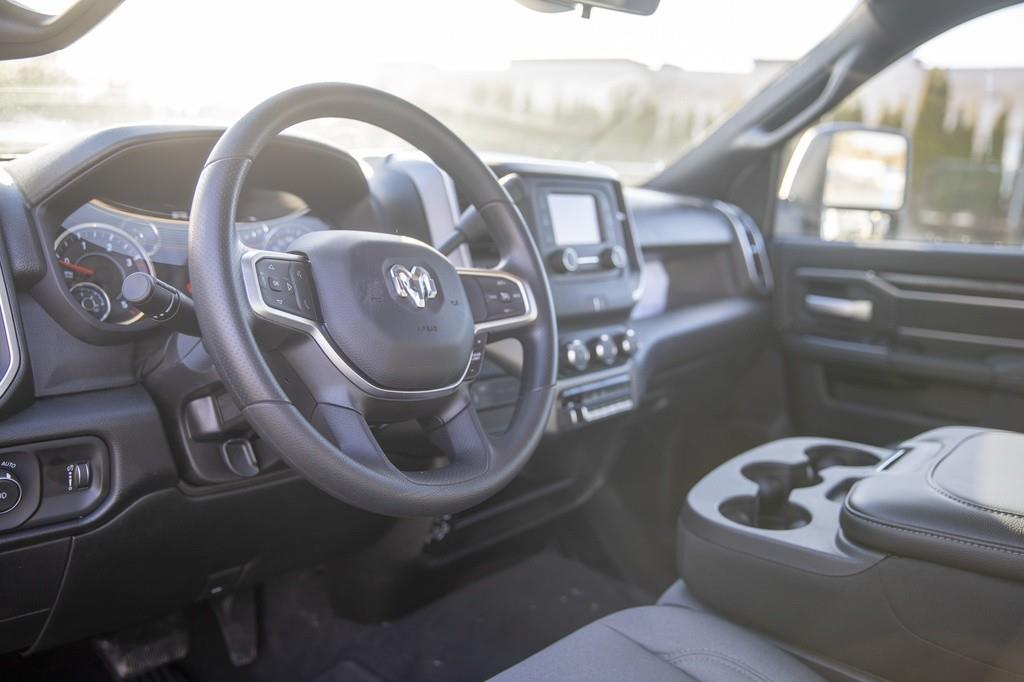 2024 RAM 5500 Chassis Tradesman/SLT R405032