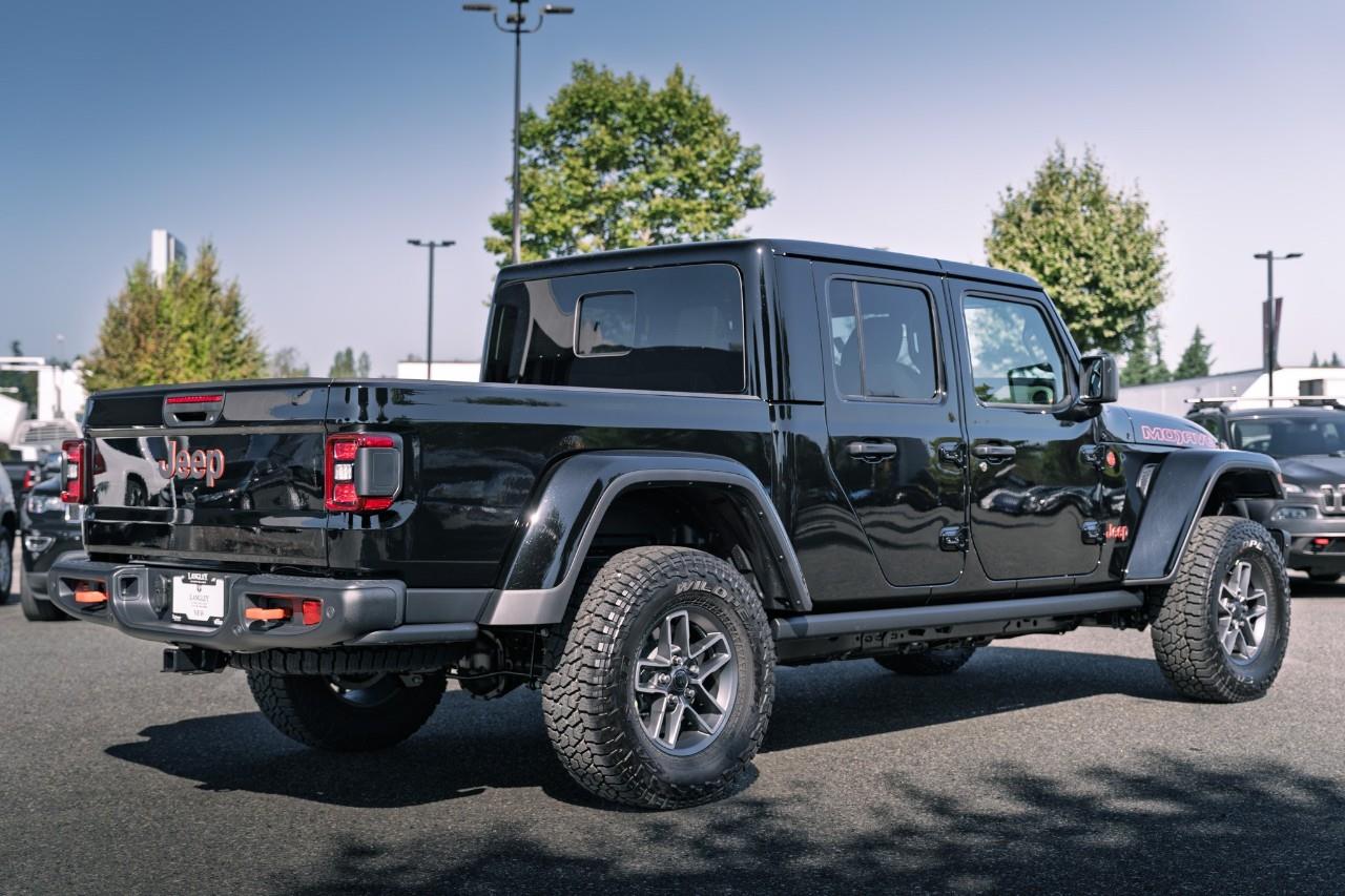 2025 Jeep Gladiator Mojave S533555