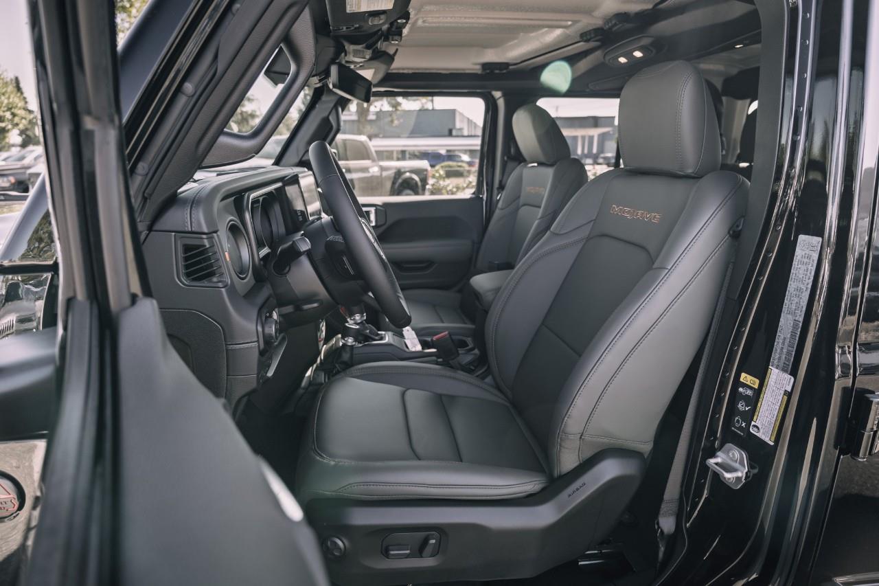 2025 Jeep Gladiator Mojave S533555