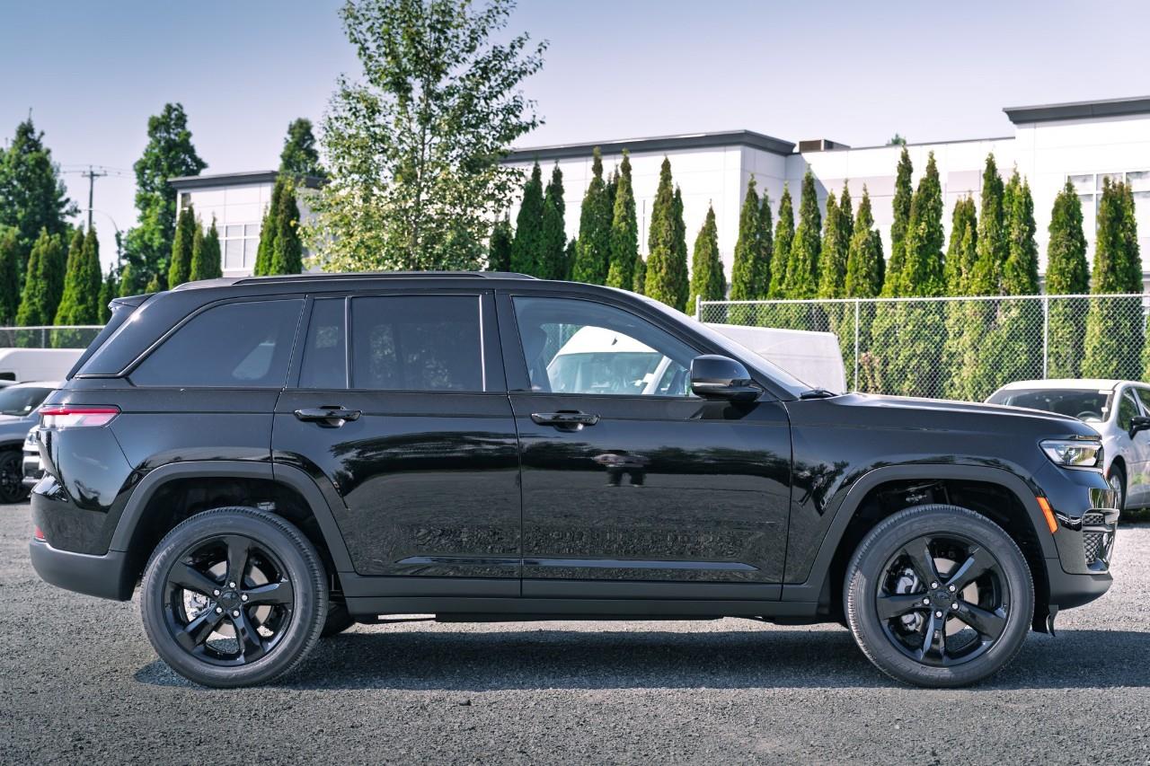 2025 Jeep Grand Cherokee Laredo S345858