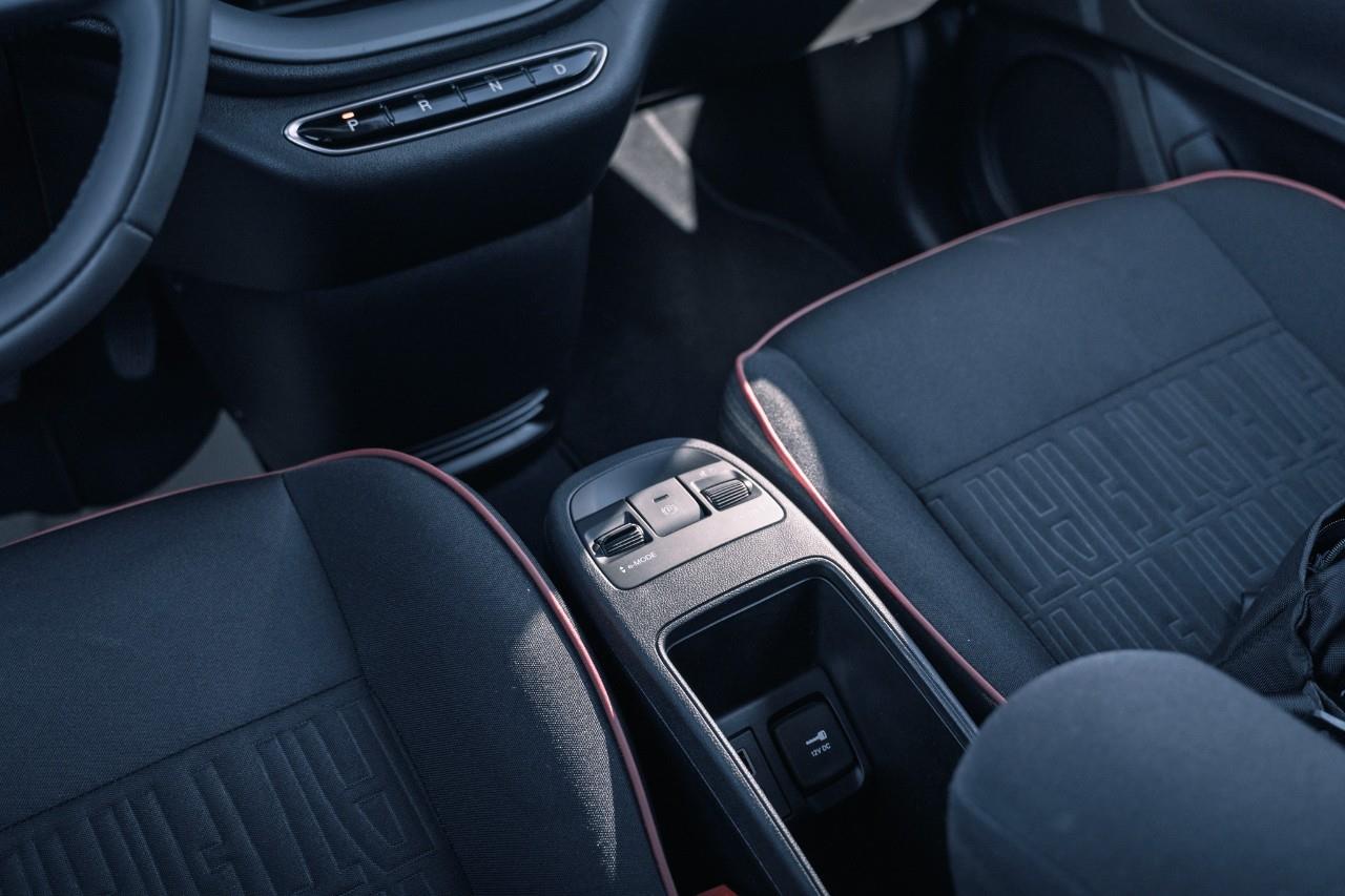 2024 Fiat 500e  LC2750