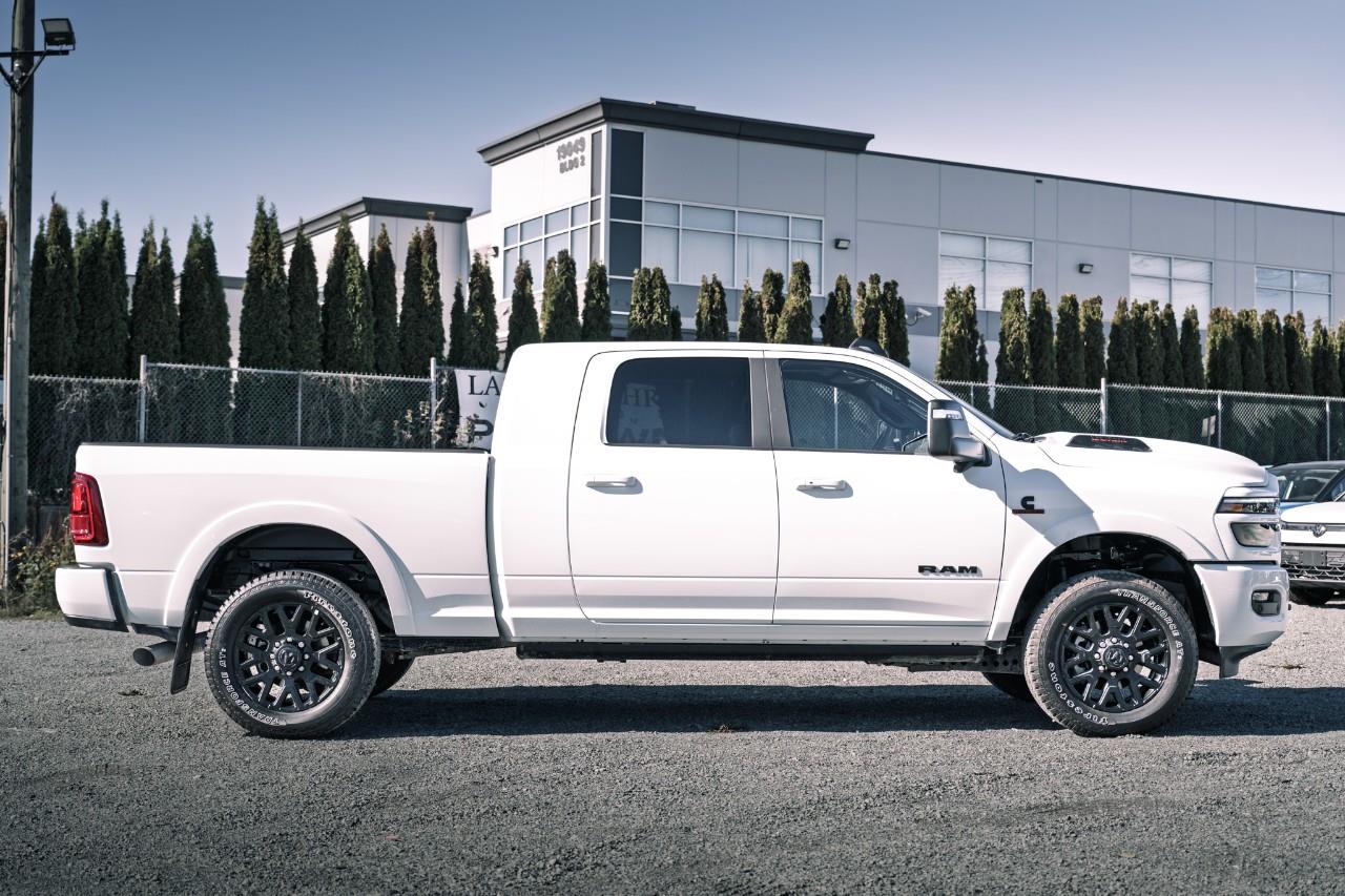 2026 RAM 3500 Limited T158988