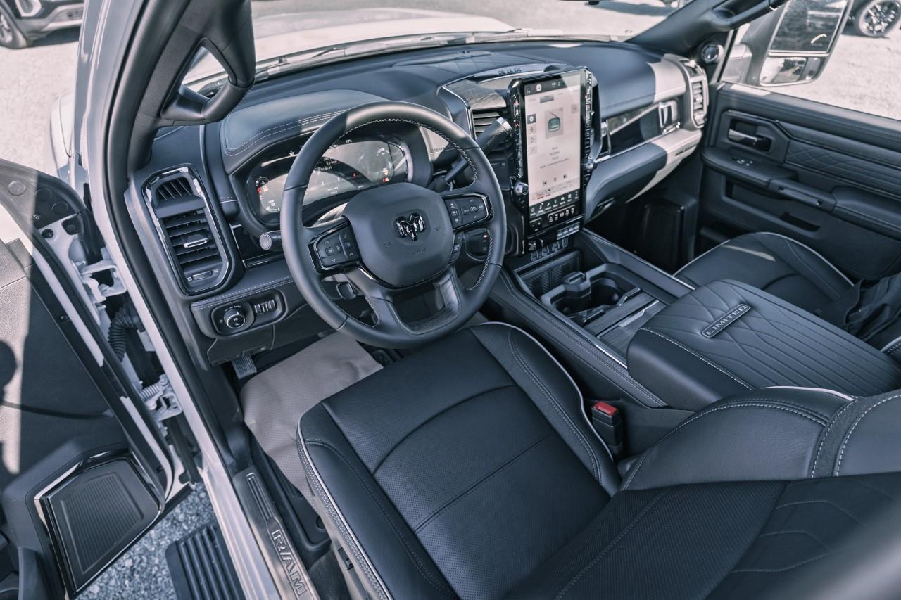 2026 RAM 3500 Limited T158988