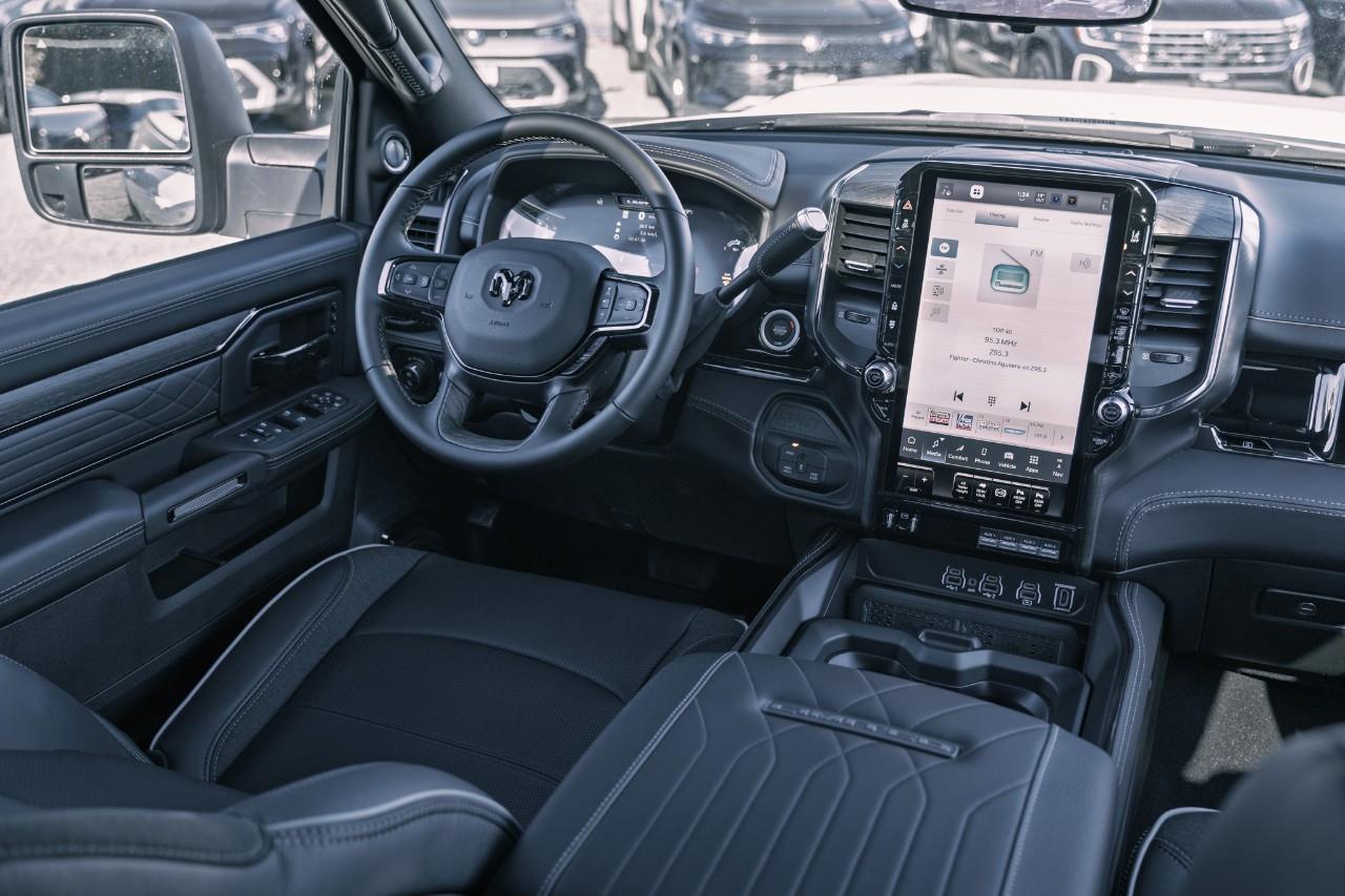 2026 RAM 3500 Limited T158988