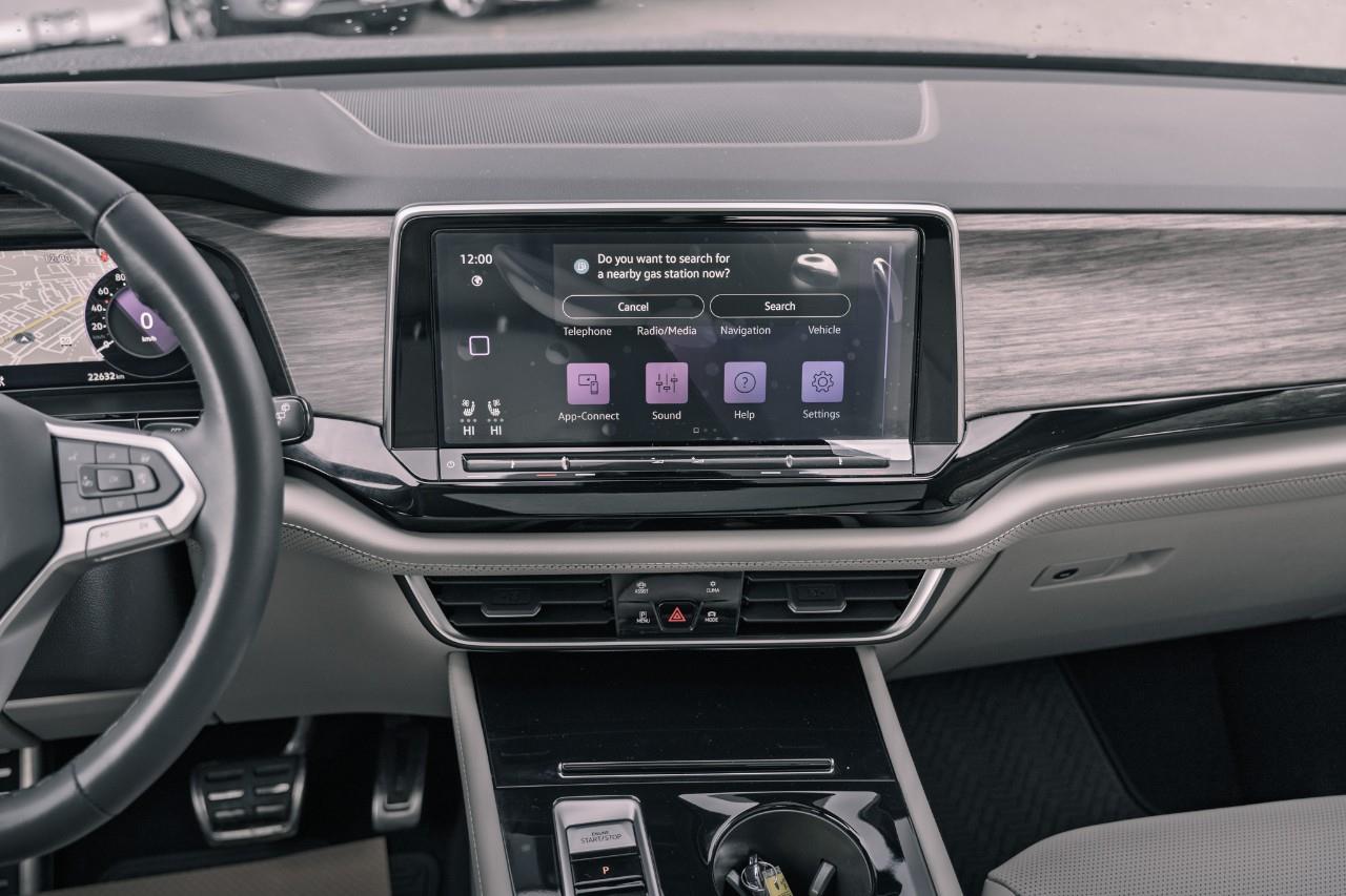 2024 Volkswagen Atlas 2.0 TSI Execline LC2755