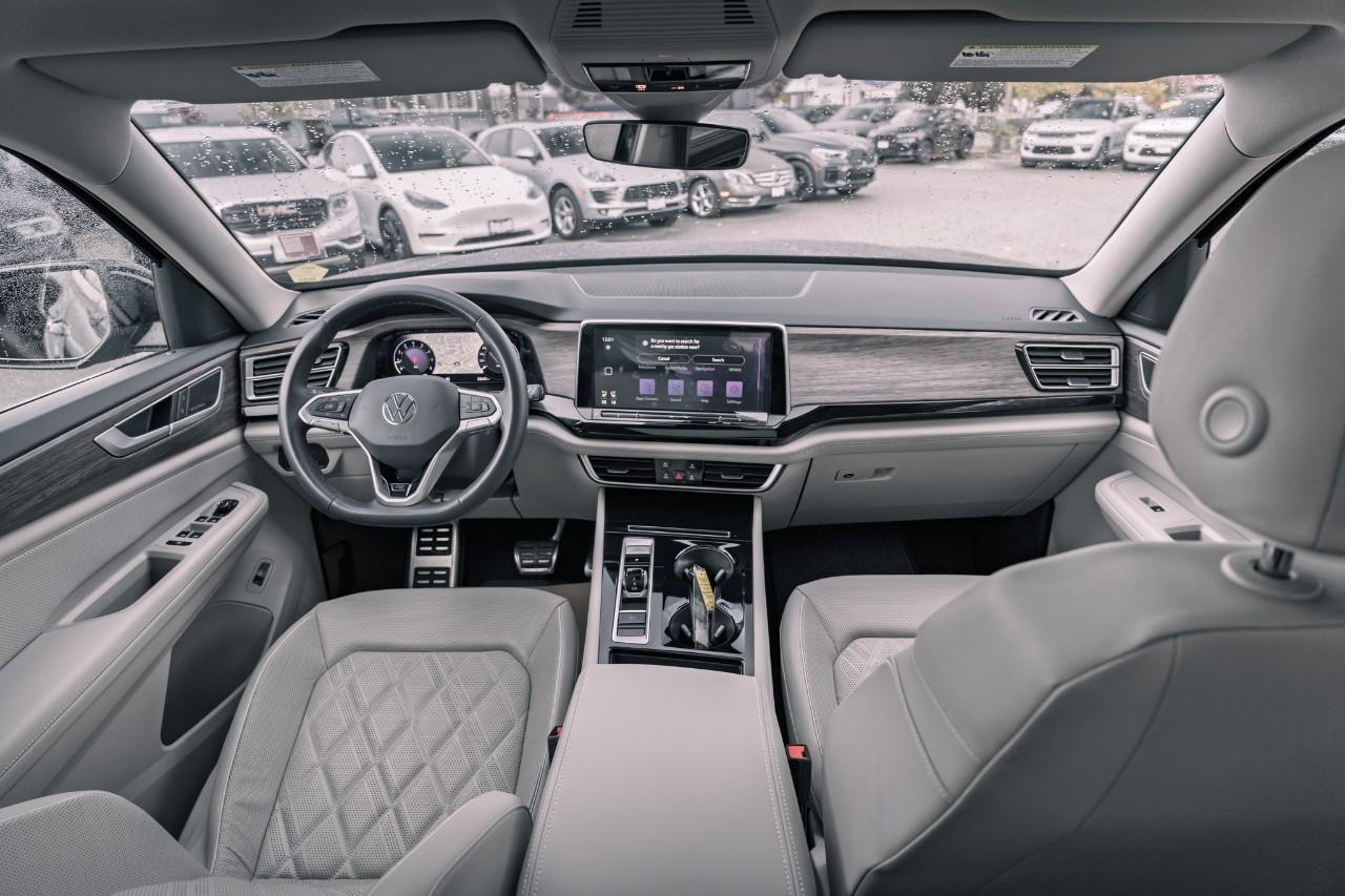 2024 Volkswagen Atlas 2.0 TSI Execline LC2755