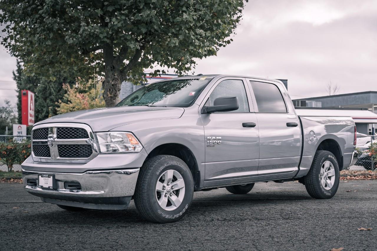 2023 RAM 1500 Classic SLT LC2758