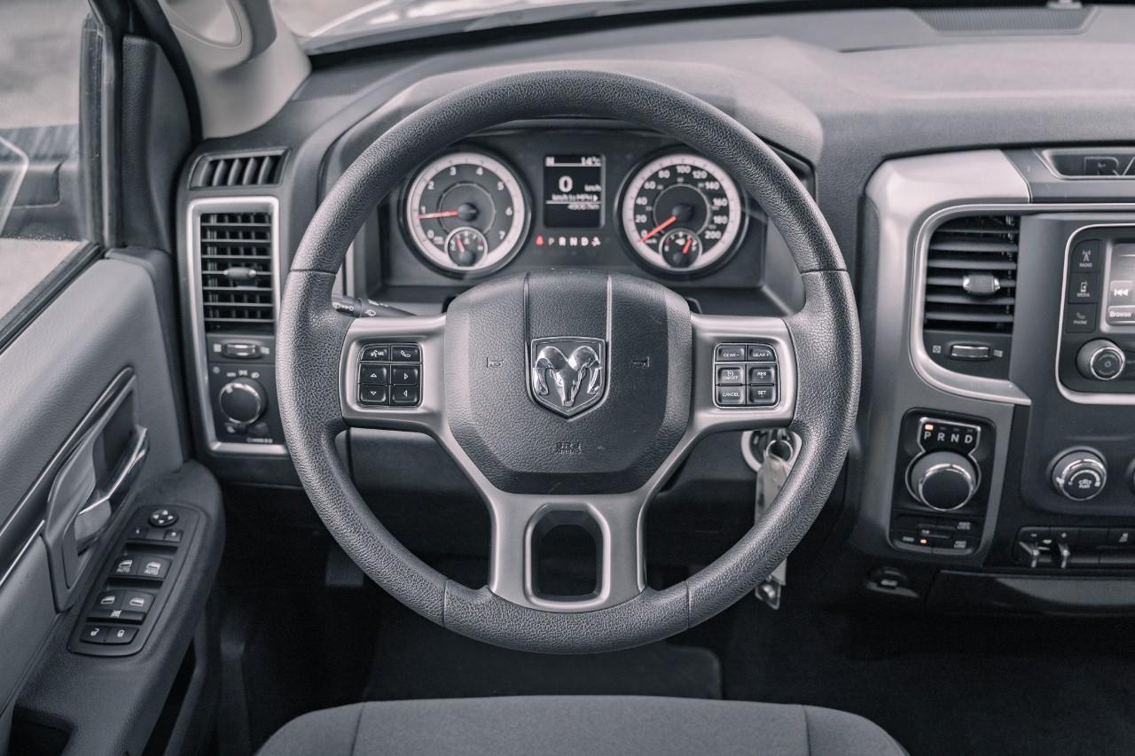 2023 RAM 1500 Classic SLT LC2758