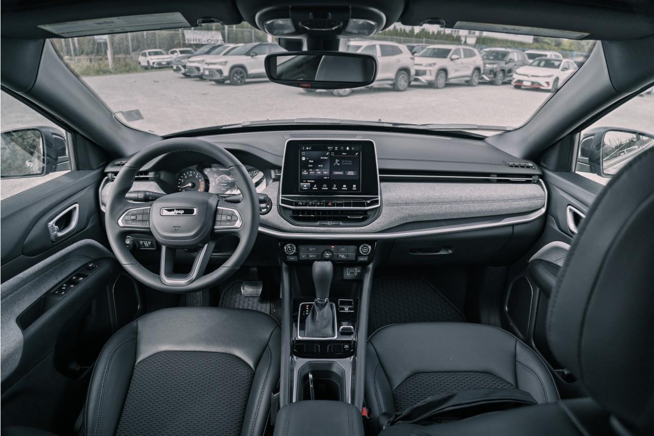 2025 Jeep Compass North S626357