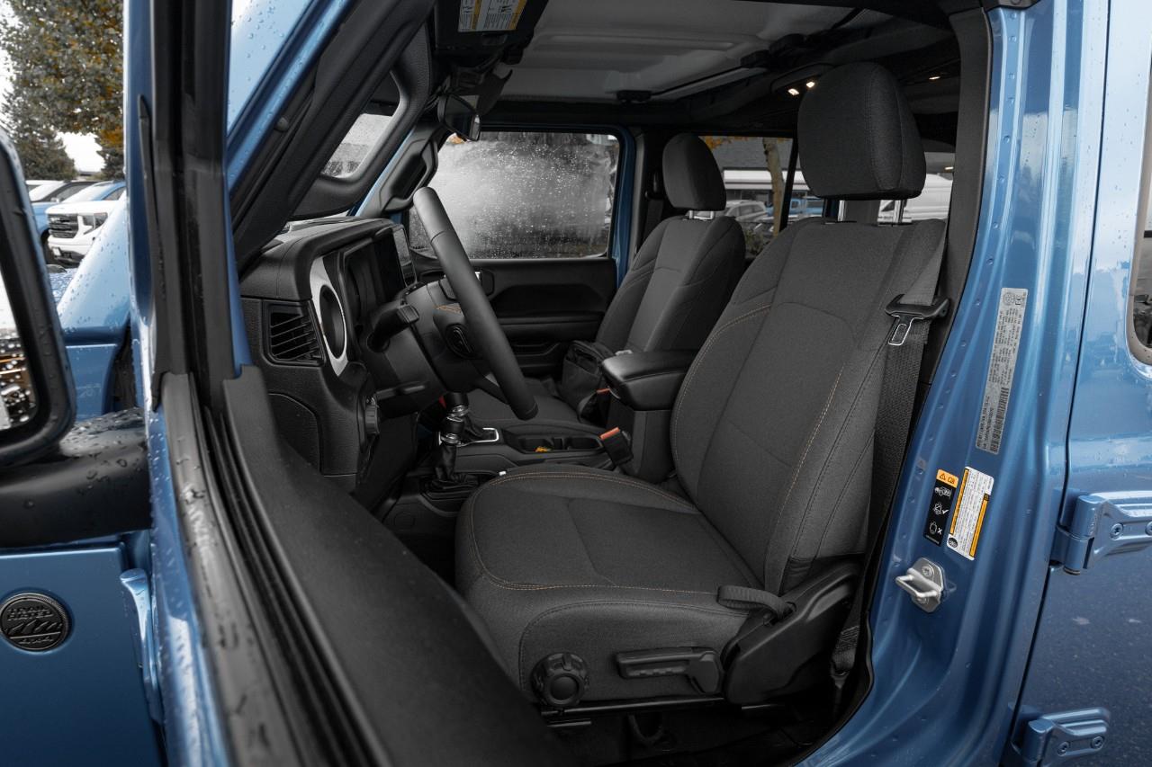 2024 Jeep Wrangler Sport S621389A