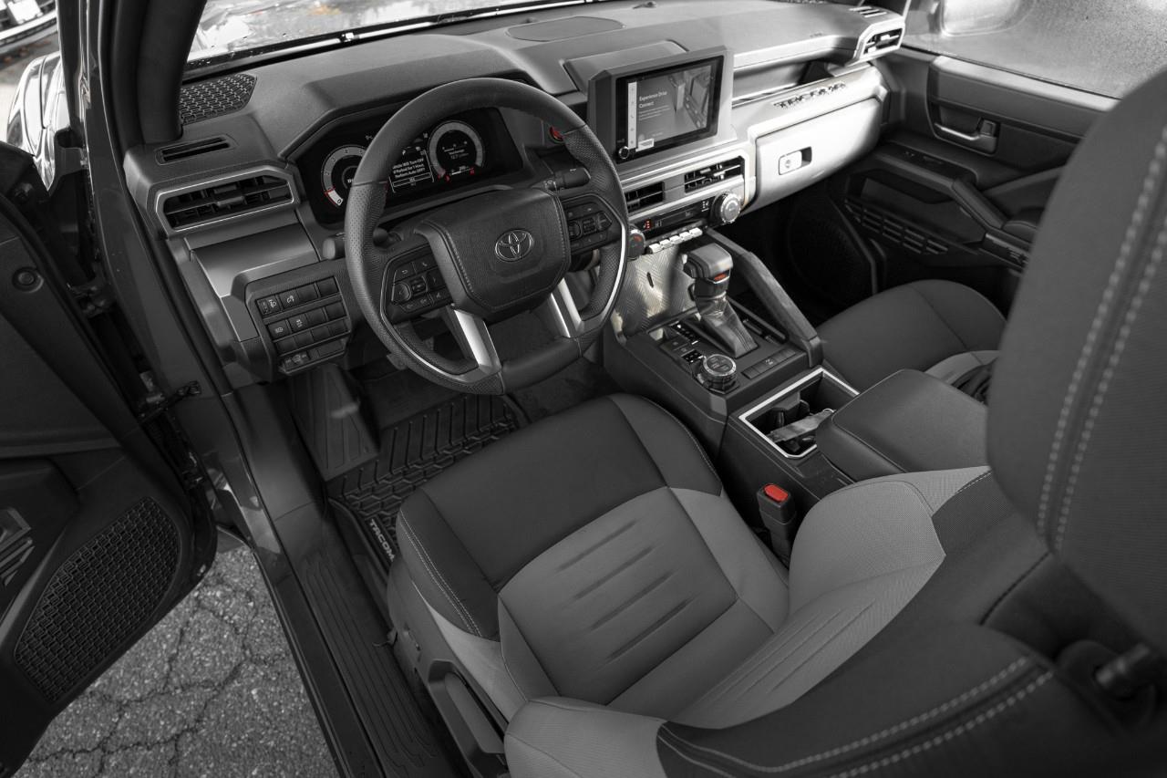 2025 Toyota Tacoma  LC2767