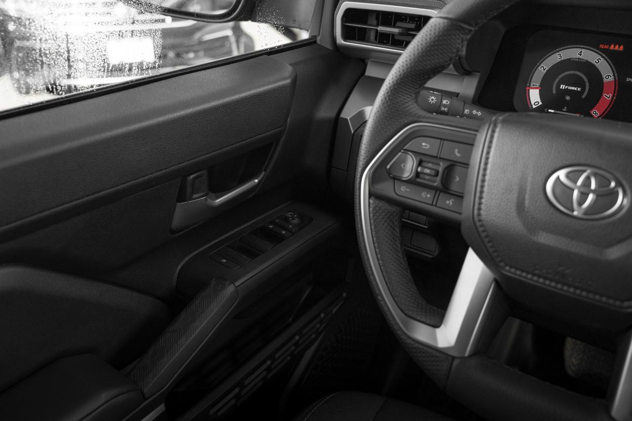 2025 Toyota Tacoma  LC2767