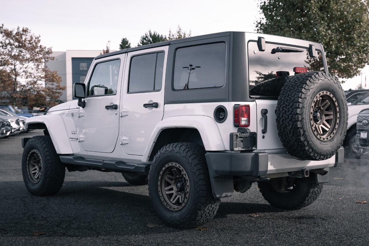 2018 Jeep Wrangler JK Unlimited Sahara LC2694AA