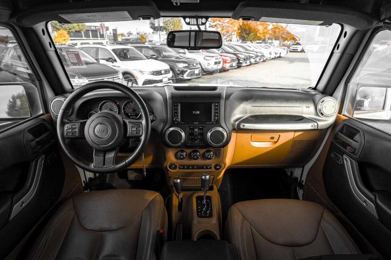 2018 Jeep Wrangler JK Unlimited Sahara LC2694AA