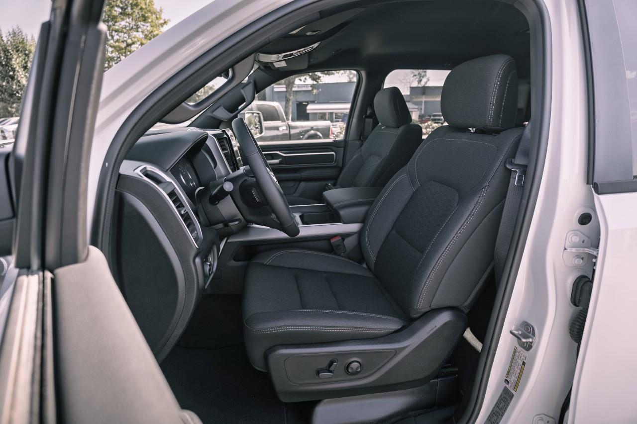 2025 RAM 1500 Big Horn S509670