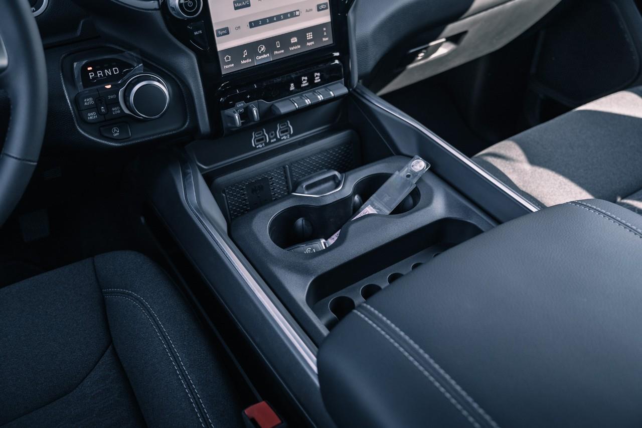 2025 RAM 1500 Big Horn S509670