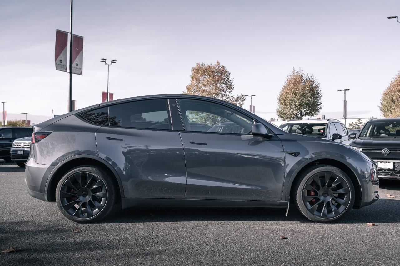 2023 Tesla Model Y Long Range LC2769