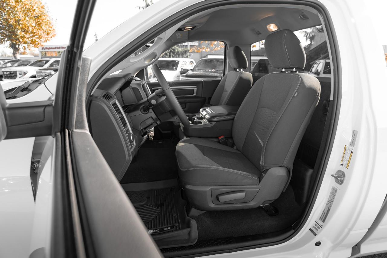 2023 RAM 1500 Classic Tradesman S509090A