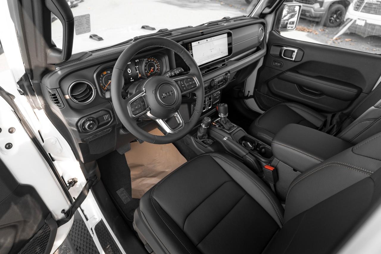 2026 Jeep Wrangler Sahara T182050