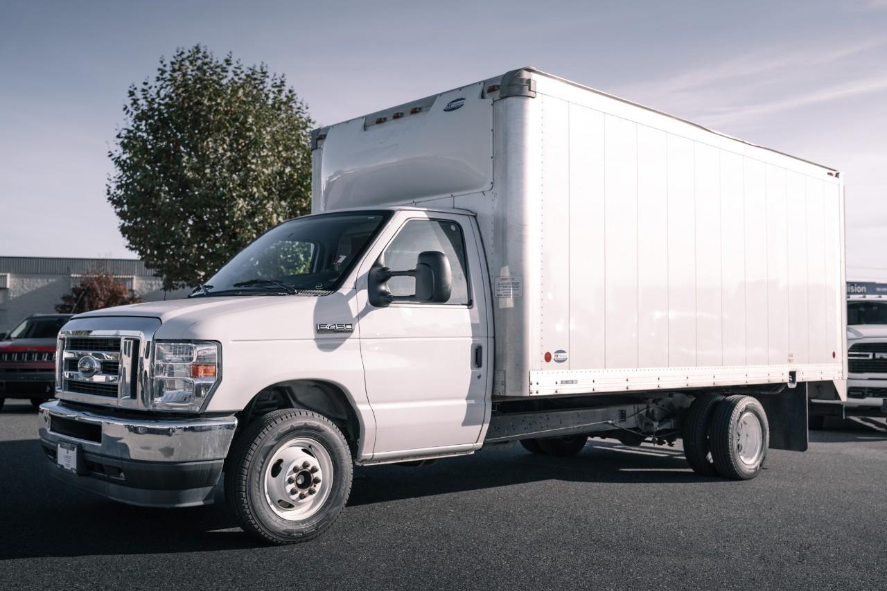 2022 Ford E-450 Cutaway  LC2770