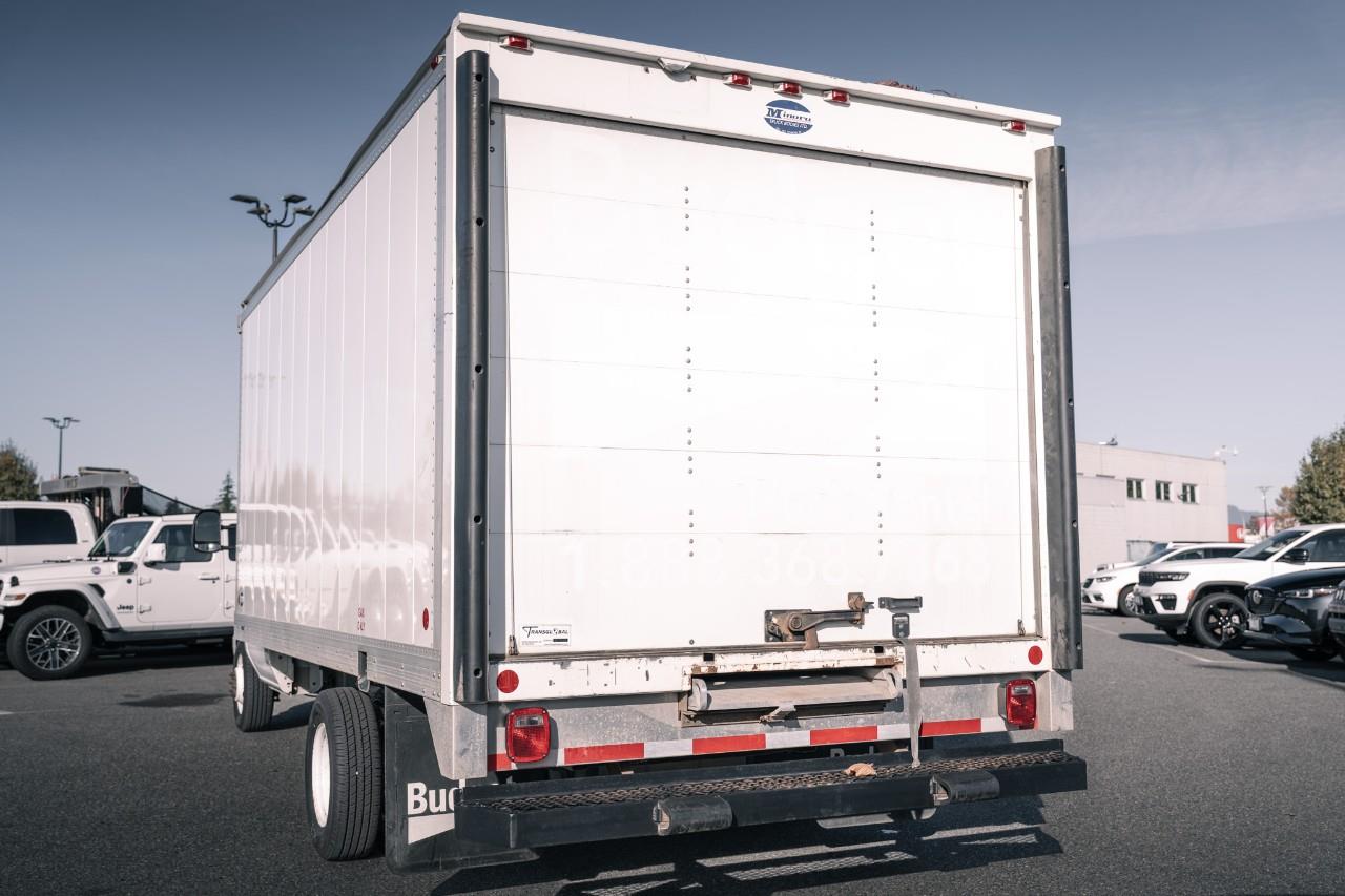 2022 Ford E-450 Cutaway  LC2770